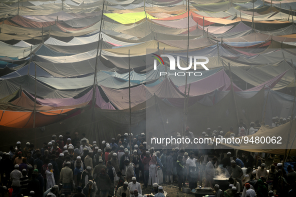 Muslim devotees gather at the world's second-largest congregation of Muslims, also known as Biswa Ijtema, at Tongi on the outskirts of Dhaka...