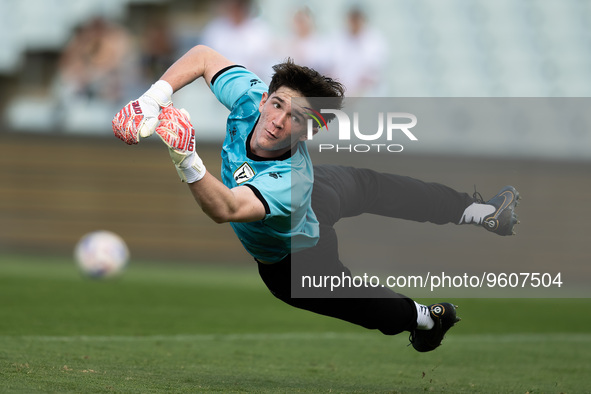 Alex Robinson of the Bulls warms up ahead of the round 17 A-League Men's match between Macarthur FC and Newcastle Jets at Campbelltown Stadi...