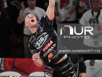 oleh plotnytskyi (n.17  sir safety susa perugia) during the Volleyball Italian Serie A Men Superleague Championship Play Off - Sir Safety Su...