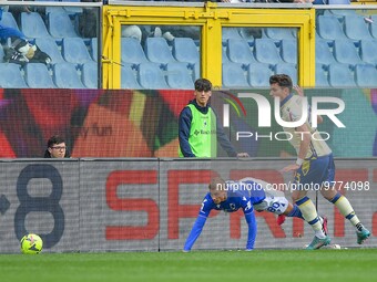 Mickael Cuisance (Sampdoria) - Giangiacomo Magnani (Verona) during the italian soccer Serie A match UC Sampdoria vs Hellas Verona on March 1...