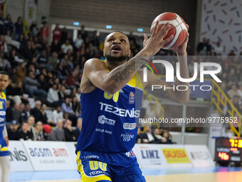 Taylor Smith - Tezenis Verona take the rebound during the match between Tezenis Verona and Umana Reyer Venezia valid for the 22th day of reg...