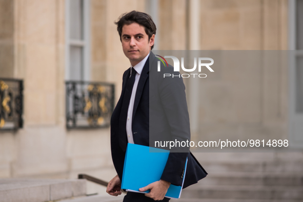 Deputy Economy Minister Gabriel Attal arrives at the Elysee Palace for a working lunch, in Paris, on 27 March 2023. 
