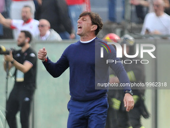 Head coach of Bari Michele Mignani during the Italian soccer Serie B match AC Pisa vs SSC Bari on April 23, 2023 at the Arena Garibaldi in P...