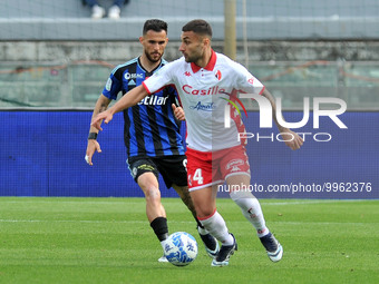 Mattia Maita (Bari) in action during the Italian soccer Serie B match AC Pisa vs SSC Bari on April 23, 2023 at the Arena Garibaldi in Pisa,...