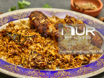 Thalassery Style Fried Chicken Dum Biryani