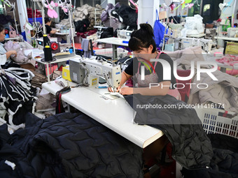 China Manufacturing Industry Cotton Clothings.