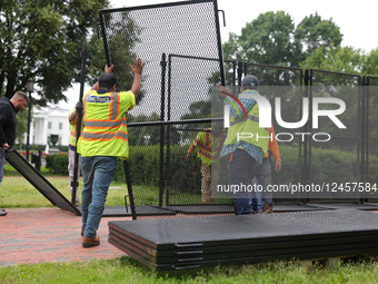 Anti-scale Fencing Goes Up Around White House