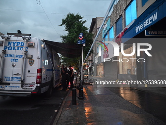 1 Man Killed, 2 Others Injured In Shooting And Slashing At Westchester Avenue And Southern Boulevard Within The Confines Of The 41 Precinct In The Longwood Neighborhood