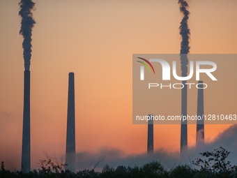 Pollution: Miami Fort Power Plant In Cincinnati, OHIO