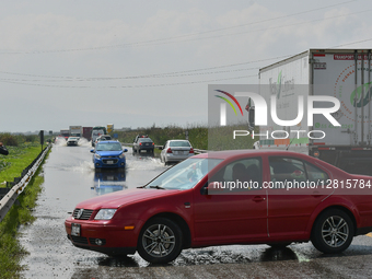Laguna Overflows On Highway Located 70 Km From Mexico City