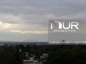 Daily Life In Mexico City