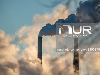 Pollution: Miami Fort Power Station In Ohio