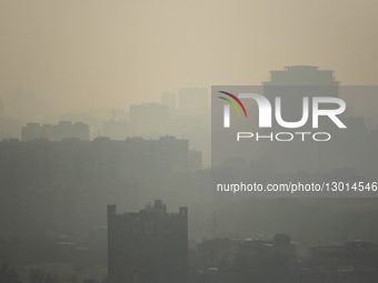 Daily Life In Tehran During Heavy Air Pollution