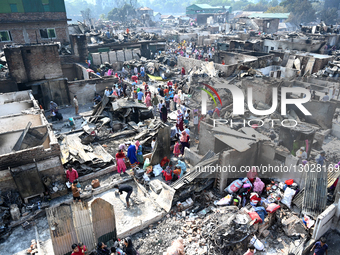  	Devastation And Resilience In The Wake Of The Korail Slum Fire In Dhaka 