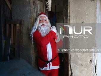Preparation For Christmas Celebration In Kolkata, India