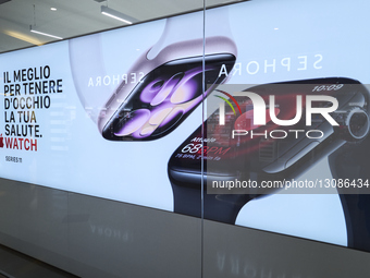 IPhone Air Advertising Display Inside Apple Store In Bari