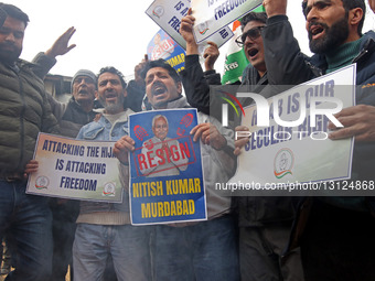 Protest Against Bihar Chief Minister Nitish Kumar Against Naqab Pulling 