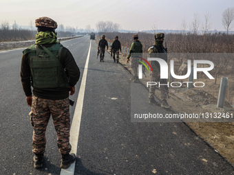 Security Alert In Kashmir After Suspicious Object Found On Baramulla-Srinagar Highway, Traffic Halted