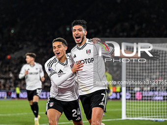 West Ham United v Fulham - Premier League