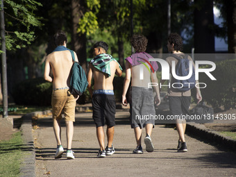 Extreme Heat In Buenos Aires Before The New Year