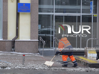 Snow removal in Kyiv.