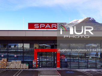 Spar Supermarket With A View Of The Wetterstein Mountains In Tyrol