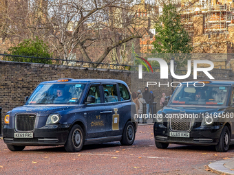 London Taxis In City Of Westminster