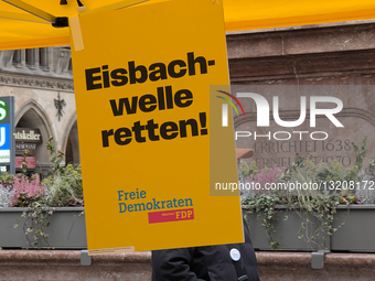 Save The Eisbach Wave - FDP Election Stand At Marienplatz In Munich