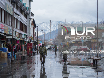 Heavy Snowfall And Rains Across Kashmir Valley, India