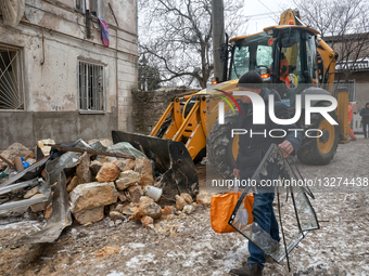 Russian drone strikes apartment block in Odesa.