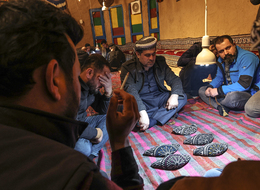 Iraqi Kurds Play Traditional "Klaw Klawne" Game During Ramadan In Erbil