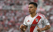 Claudio Echeverry of River Plate plays during the match between River Plate and Rosario Ce...