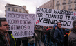 The taxi drivers continue with the indefinite strike on their 11th day at  Puerta del Sol,...