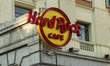 Hard Rock Cafe of Madrid, has decided to close its doors in Madrid on July 31 after 26 yea...