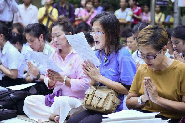 Thai Citizens Pray For The Health Of Thai King Bhumibol Adulyadej In Bangkok