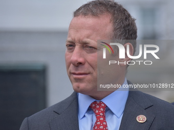 U.S. Congressman Josh Gottheimer (NJ-5) joined with local veterans to announce and celebrate new investments for expanded health care and be...