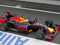 BARCELONA -february 22- SPAIN: Daniel Ricciardo and Red Bull during the test in the Barcelona-Catalunya Circuit, on february 22, 2016. Photo...