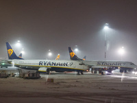 Heavy snow at Krakow Airport in Balice, Poland on December 2rd, 2023. Intense snowfall across Poland has caused major disruptions in the Les...