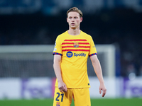 Frenkie de Jong of FC Barcelona looks on during the UEFA Champions League Round of 16 first leg match between SSC Napoli v FC Barcelona at S...