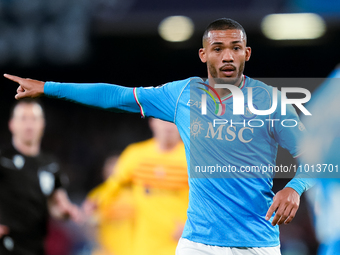 Juan Jesus of SSC Napoli gestures during the UEFA Champions League Round of 16 first leg match between SSC Napoli v FC Barcelona at Stadio D...