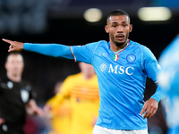 Juan Jesus of SSC Napoli gestures during the UEFA Champions League Round of 16 first leg match between SSC Napoli v FC Barcelona at Stadio D...
