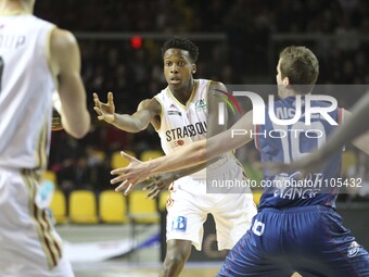 Strasbourg's players Frank Ntilikina in action against MICHEL Felix 10 of Rouen   during the Basket match LNB Pro A 2015-2016 between Strasb...