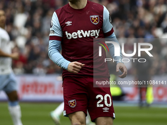 Jarrod Bowen of West Ham United is playing during the Premier League match between West Ham United and Aston Villa at the London Stadium in...