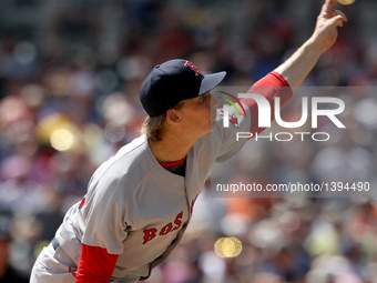 Boston Red Sox starting pitcher Henry Owens (60) pitches the second inning of a baseball game against the Detroit Tigers in Detroit, Michiga...