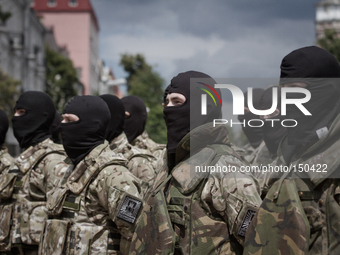 Soldiers of Azov battalion swear in front of the St. Sophia cathedral. (