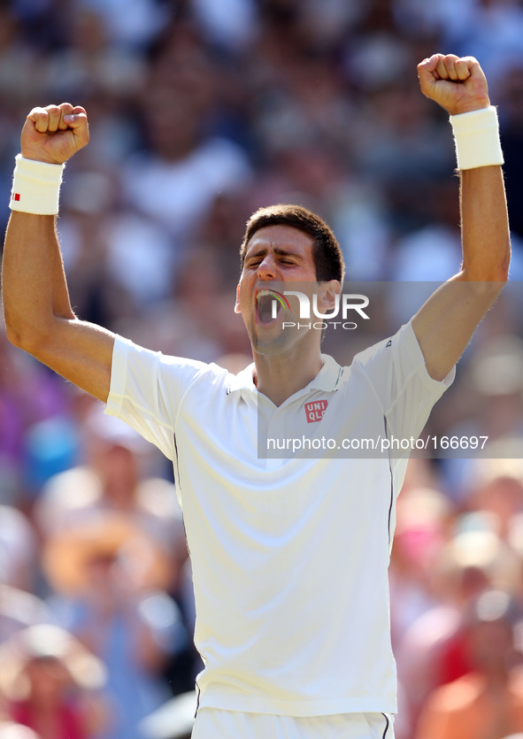 (140704) -- LONDON, July 4, 2014 () -- Serbia's Novak Djokovic celebrates after winning the men's singles semi-final match against Bulgaria'...