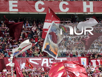 The Curva Maratona, the heart of Torino FC fans, during the Serie A football match between Torino FC and SSC Napoli at Olympic stadium Grand...
