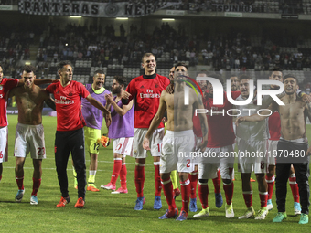 Benfica's players celebrates final game during the Premier League 2016/17 match between Boavista FC and SL Benfica, at Bessa XXI Stadium in...