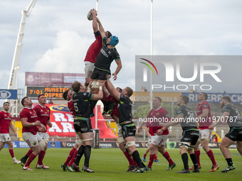 Donnacha Ryan of Munster and Justin Tupuric of Ospreys in action during the Guinness PRO12 Semi-Final match between Munster Rugby and Osprey...