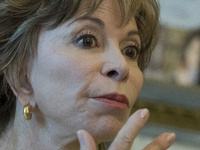 Chilean writer, Isabel Allende arrives to present her book 'Mas alla del invierno' in Madrid on June 5, 2017. (